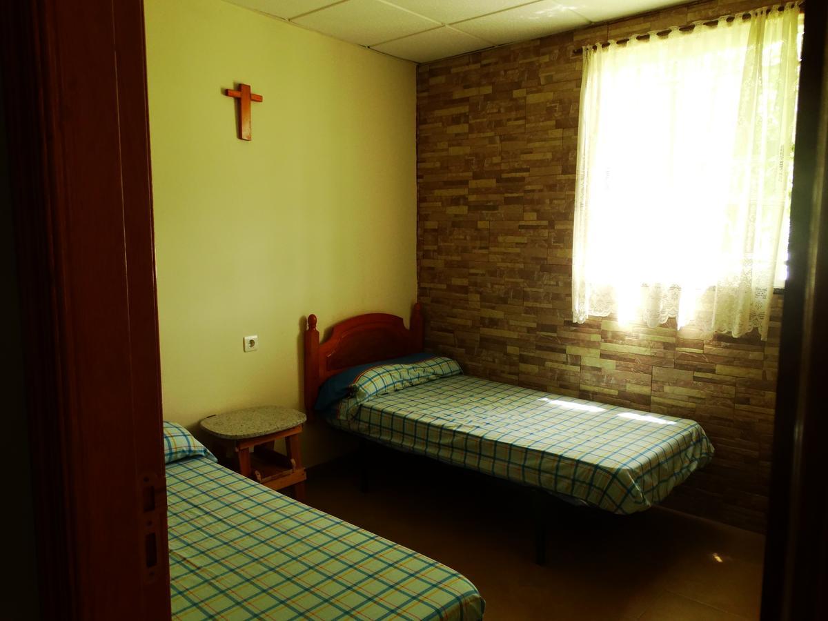Albergue Santa Ana San Martín del Camino Buitenkant foto